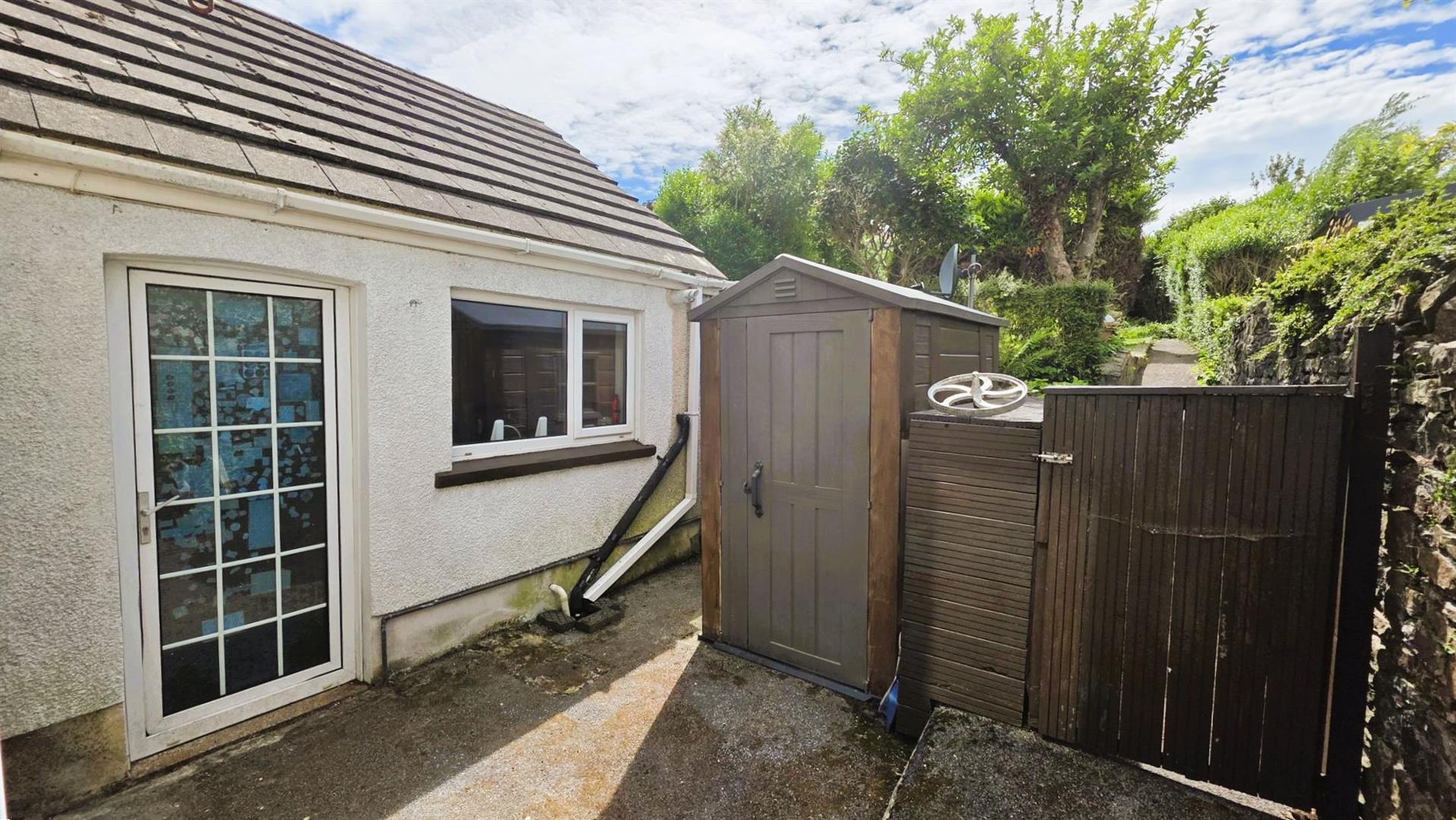 Five Roads, Llanelli, SA15 5YR